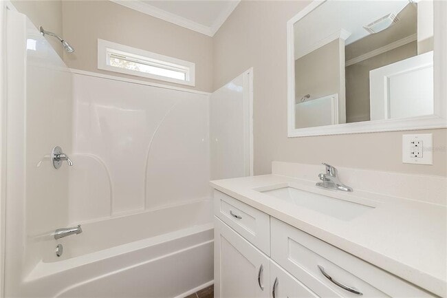 Building Photo - 509 60th Ave Dr W