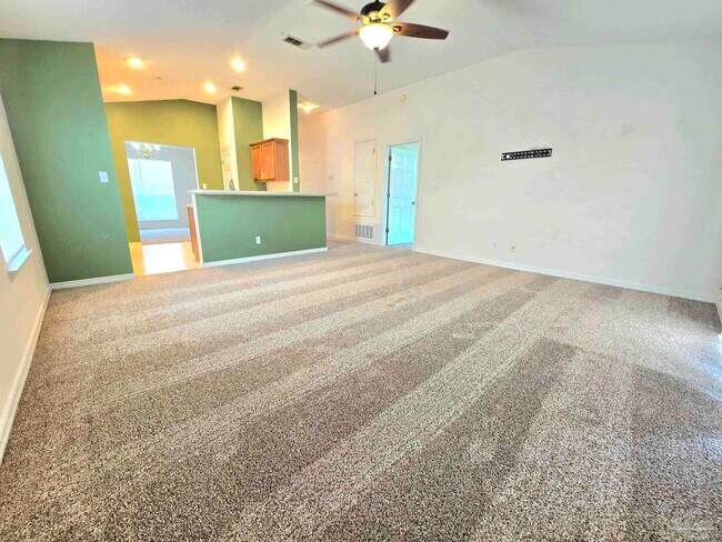 Building Photo - 2497 Redoubt Ave