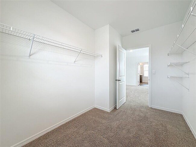 Building Photo - 35541 Kinsey Pt