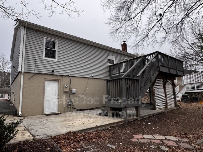 Building Photo - 7301 Drew Ln