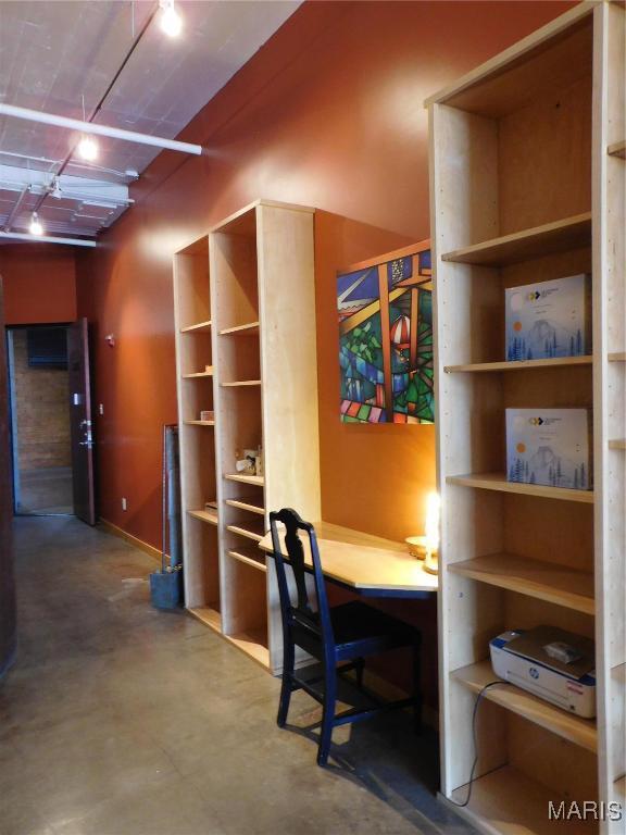 Building Photo - 701 N 15th St