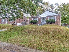 Building Photo - Fantastic 2bd/1ba home! Let yourself in!