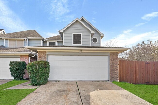Primary Photo - 8410 Bending Pecan Ct