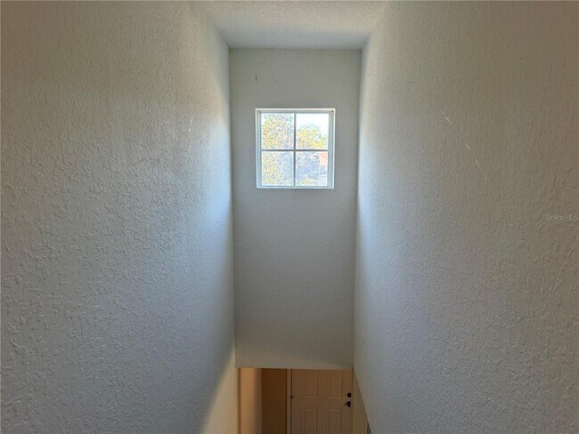 Building Photo - 2205 Granger Ave