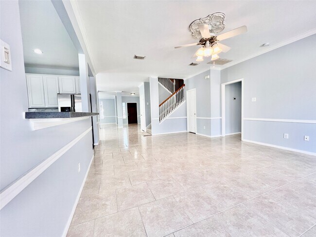 Building Photo - 3311 Whitebud Dr