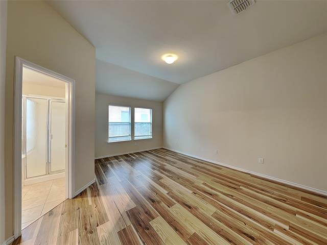 Building Photo - 1905 Sharpsbury Dr