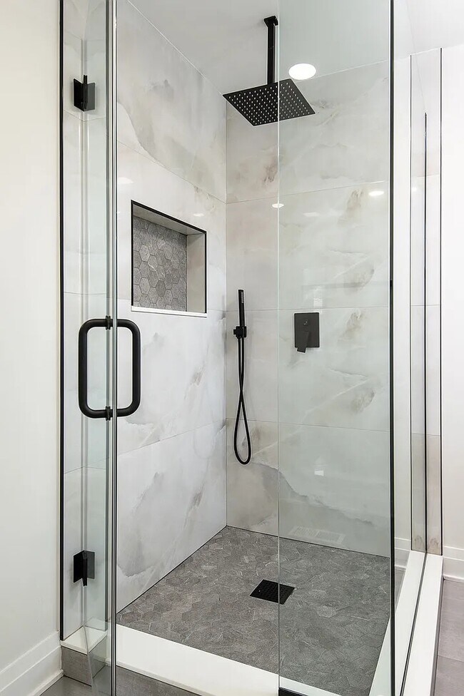 Building Photo - 1028 Aspen Ct