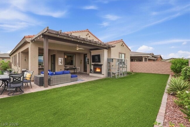 Building Photo - 246 Tallis Hills Ave