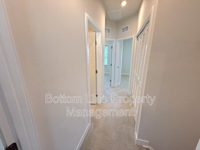 Building Photo - 1612 Aspire St