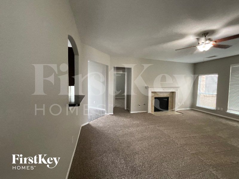 Building Photo - 4162 Wells Mark Dr