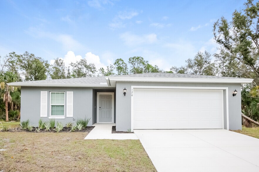 Primary Photo - 120 Troutdale St