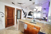 Building Photo - Kihei Shores -Furnished 2bed/2bath - Under...