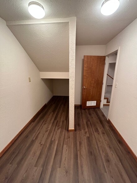 Building Photo - 70 Gila Dr