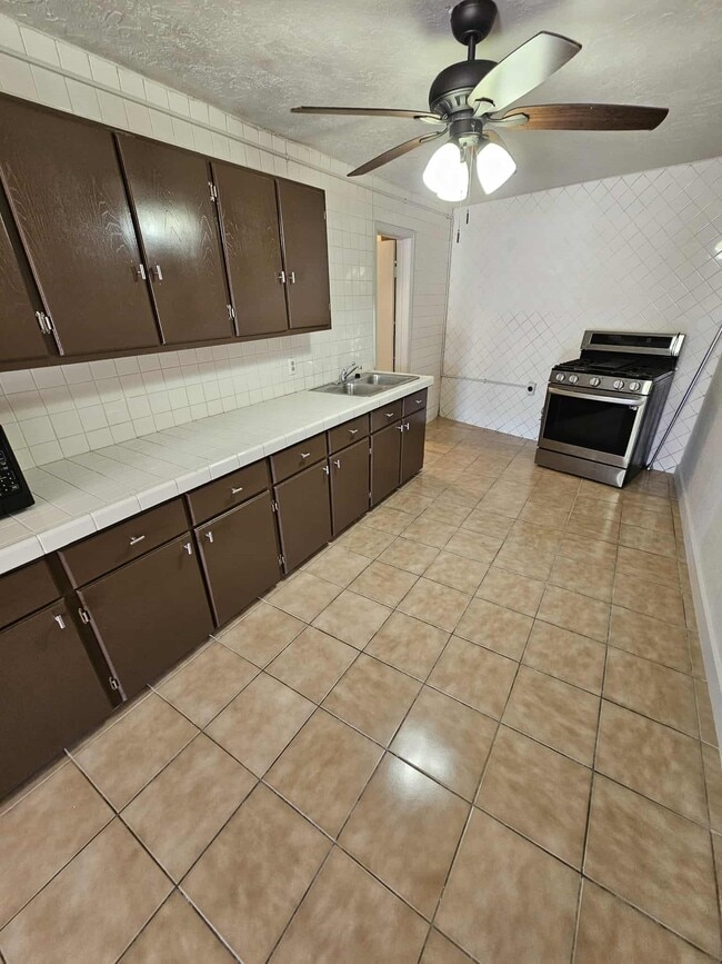 Building Photo - 4115 Bering St