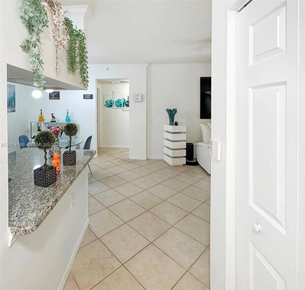 Building Photo - 6533 Emerald Dunes Dr
