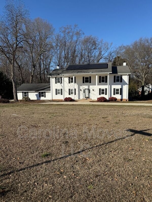 Building Photo - 121 Chipwood Ln