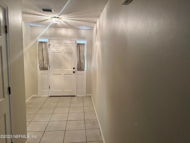 Building Photo - 4345 Gran Meadows Ln S