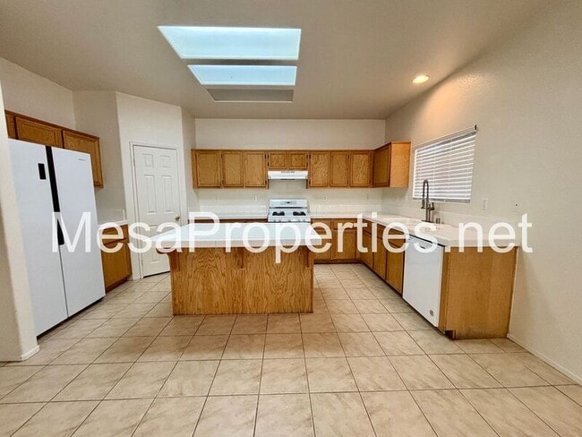 Building Photo - 13593 Hemingway Dr