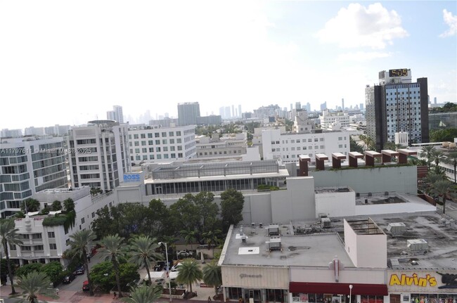 Building Photo - 100 Lincoln Rd