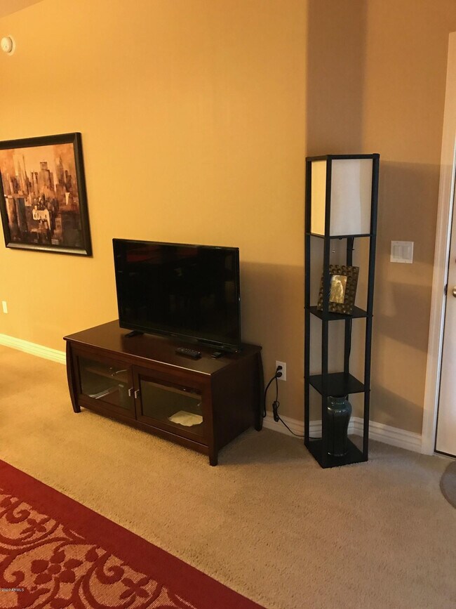 Building Photo - 5350 E Deer Valley Dr