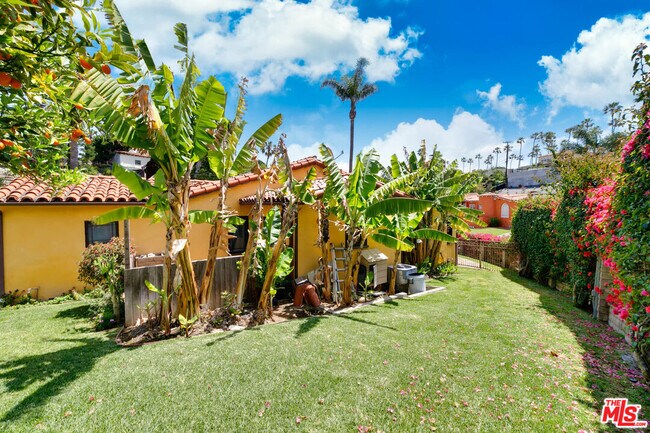 Building Photo - 3757 Lorado Way