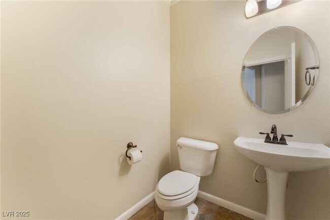 Building Photo - 9363 Pinnacle Cove St