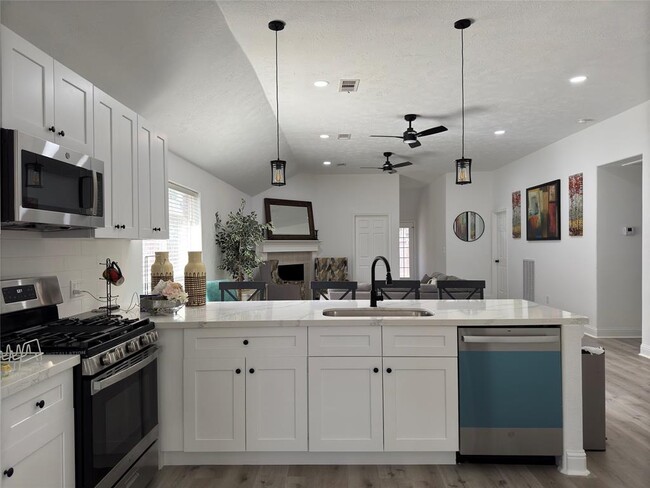 Building Photo - 3265 Jessica Ct