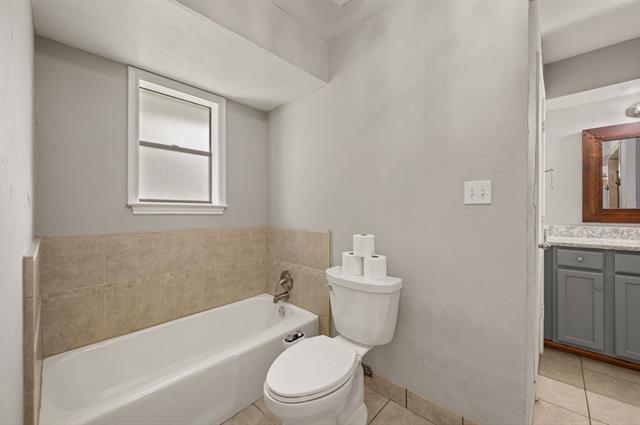 Building Photo - 1305 Tierra Calle