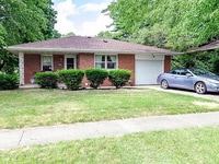 Building Photo - 1302 E Mumford Dr