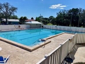 Building Photo - 11499 W Bayshore Dr