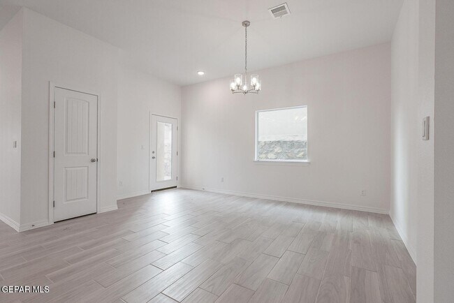 Building Photo - 14313 Steve Joyce Pkwy