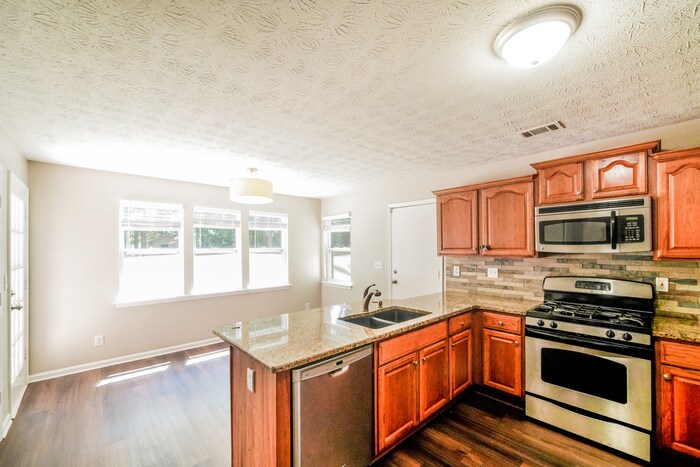 Building Photo - 4722 Yeager Rd