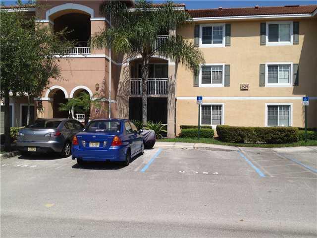 Building Photo - 6533 Emerald Dunes Dr
