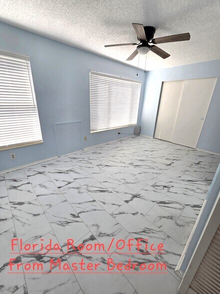 Building Photo - 2311 Brisbane St