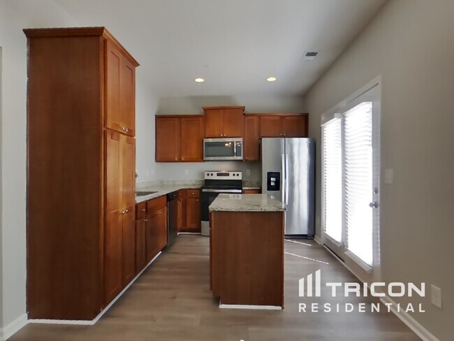 Building Photo - 309 Woodfern Ct