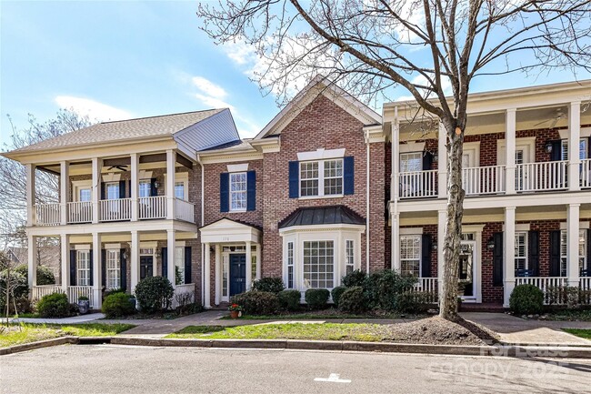 Building Photo - 178 Harper Lee St