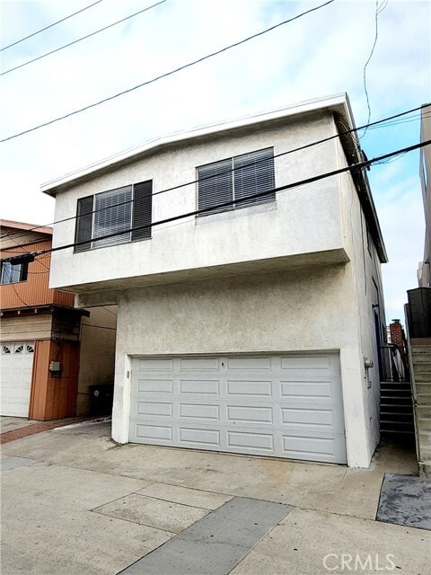 Building Photo - 325 10th Pl