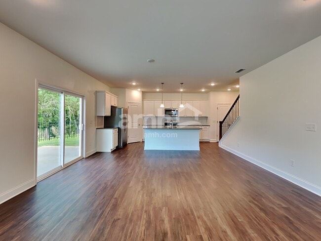 Building Photo - 608 Alcovy Walk Dr