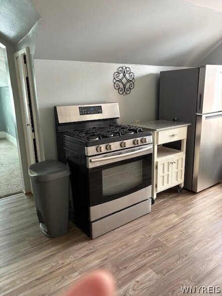 Building Photo - 1997 Hertel Ave