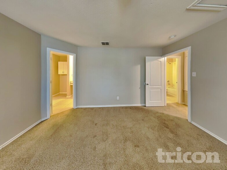 Building Photo - 104 Gatewood Mist