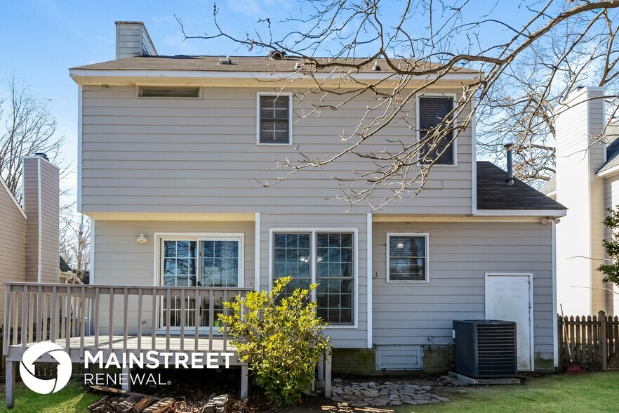 Building Photo - 1800 Sagamore Ct