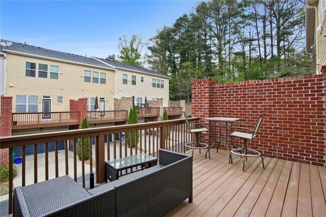 Building Photo - 2641 Portbury Place Northeast