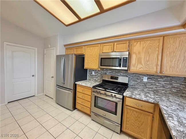 Building Photo - 8525 Danza Del Sol Dr