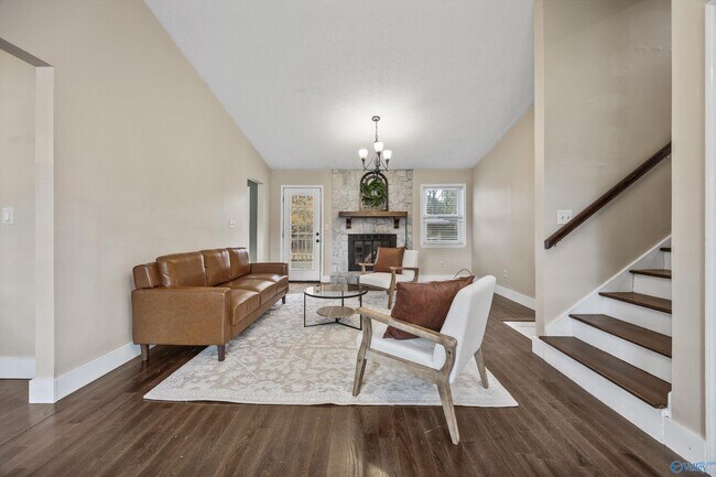 Building Photo - 235 Usher Rd