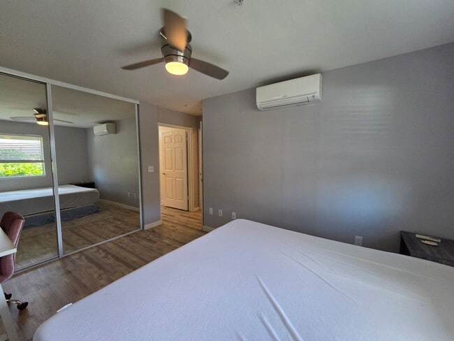 Building Photo - Unfurnished 3/2 Kamalani Condo