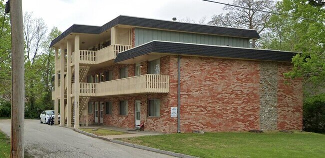 Primary Photo - 801 N Ann St