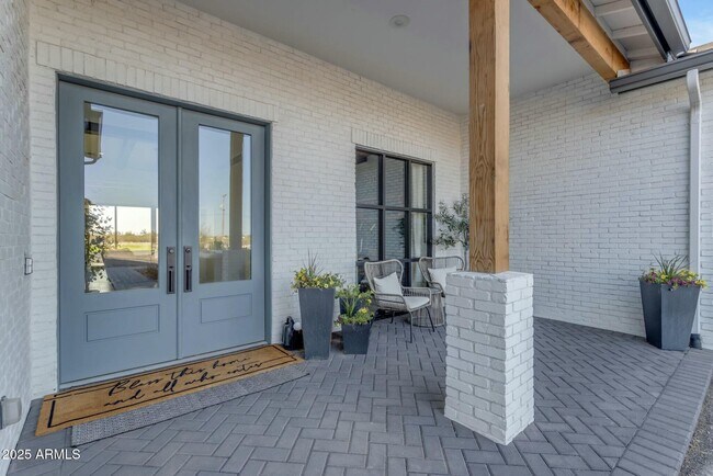 Building Photo - 35150 N Bell Rd