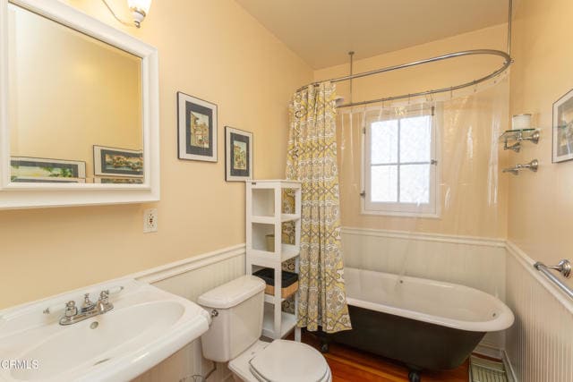 Building Photo - 2069 Mar Vista Ave