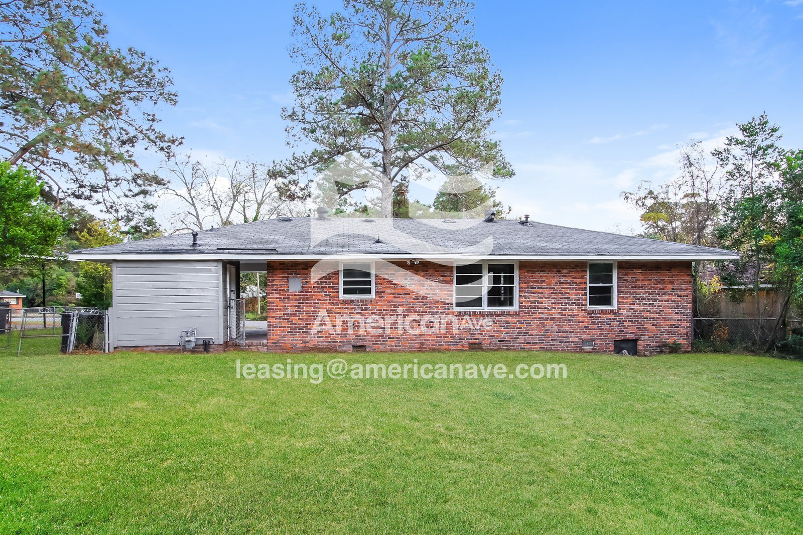 Building Photo - 2036 Wharton Dr