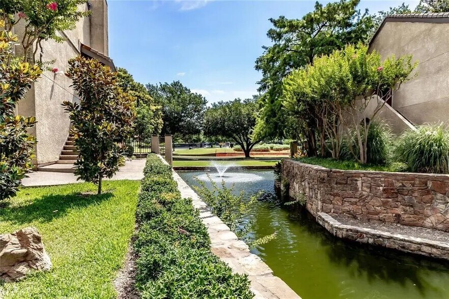 Building Photo - 4557 N O'Connor Rd